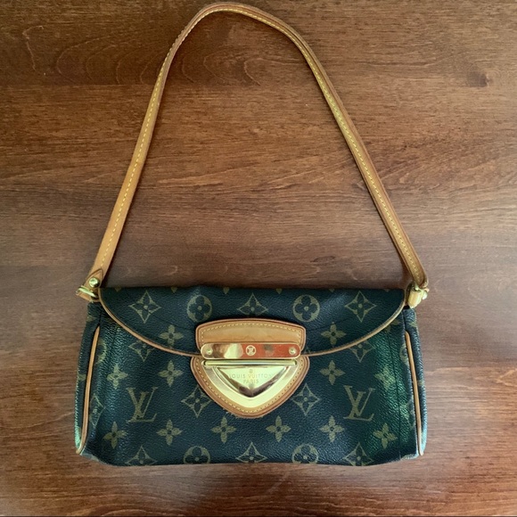 LOUIS VUITTON Monogram Beverly Clutch 980659